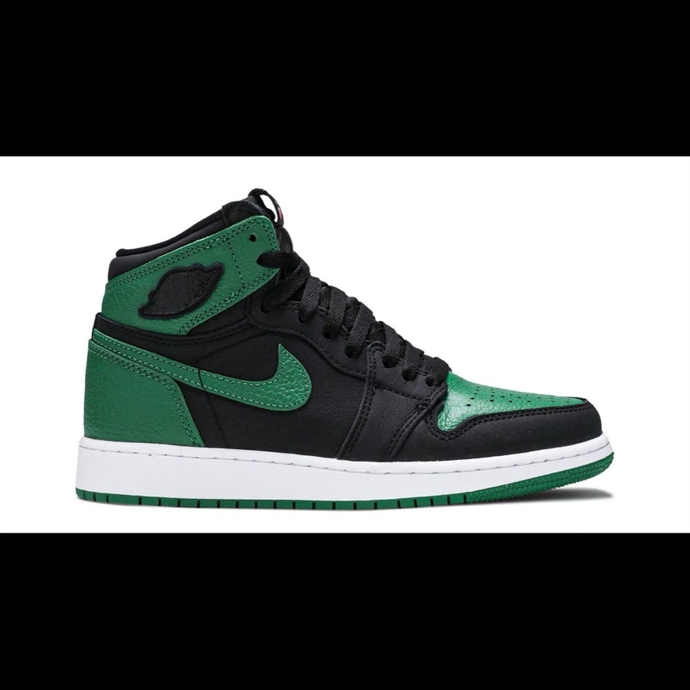 ISO HELP MY SON WANTS NIKE AIR FORCE RETRO JORDAN OG SIZE 3.5 4 4.5